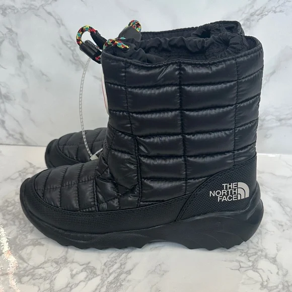 The North Face Women’s Thermoball Bootie - Picture 6 of 12